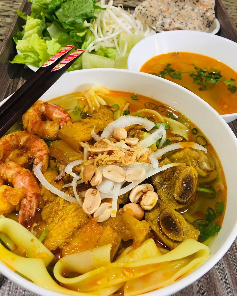 Mi Quang
