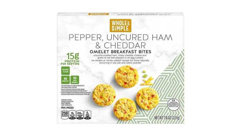Whole And Simple Pepper, Uncured Ham, And Cheddar Omelet Breakfast Bites