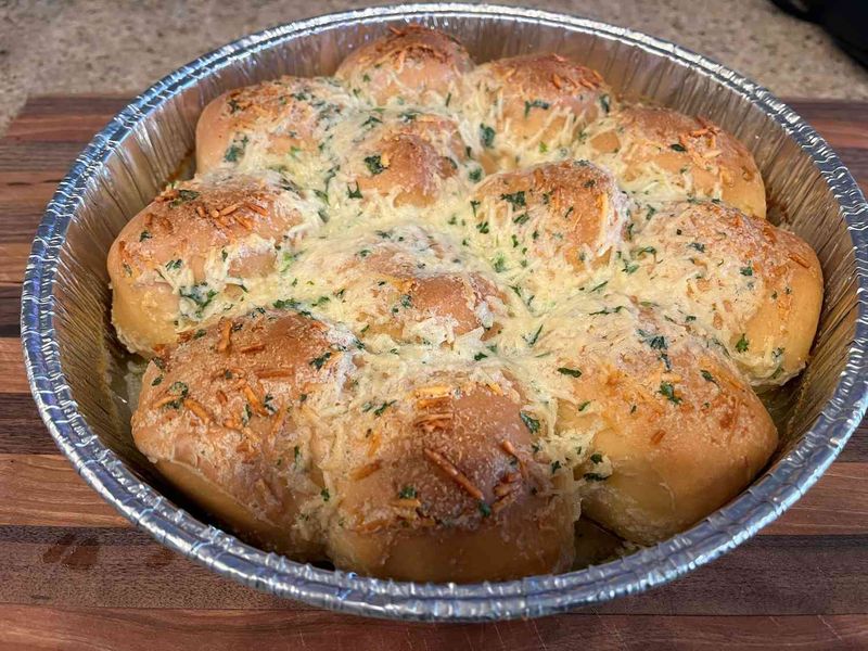 Garlic Parmesan Butter Dinner Rolls