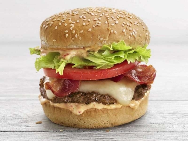 CANADA: A&W Mozza Burger