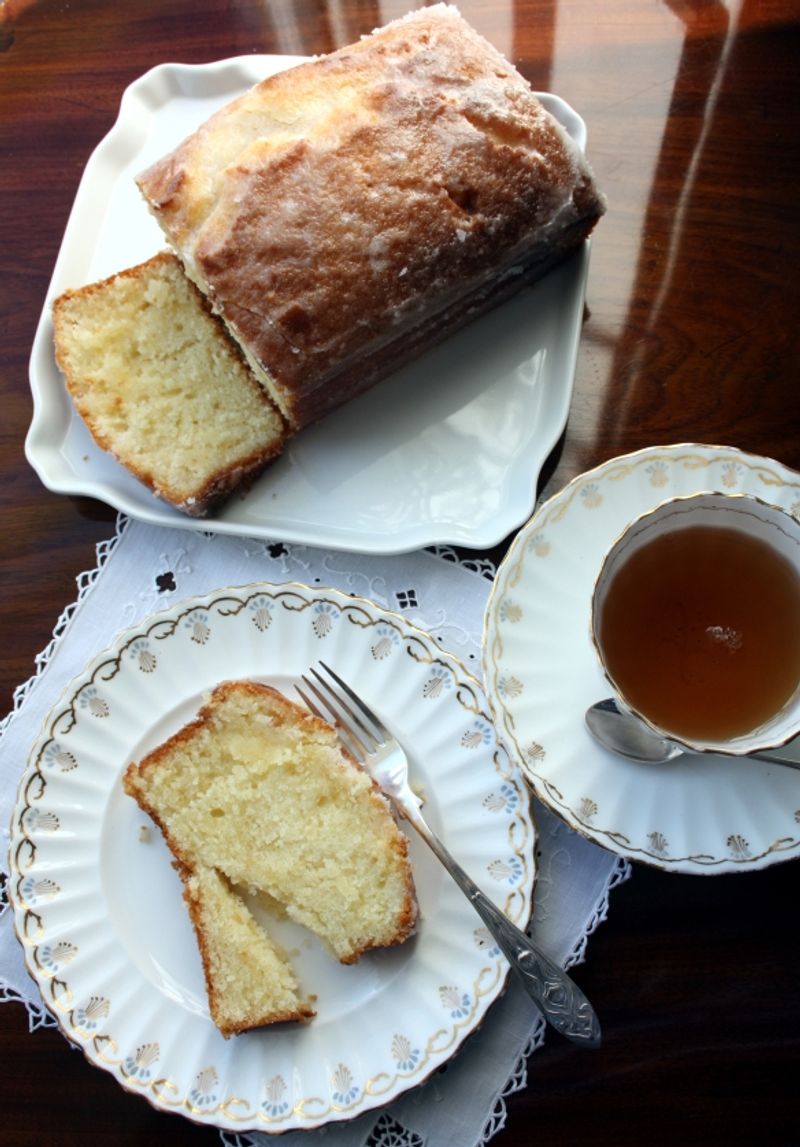 TEA: Lemon Drizzle Cake