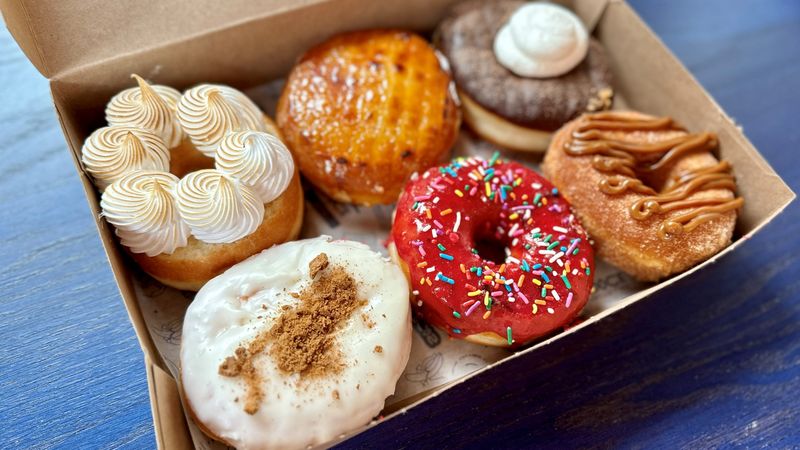 Family Donut Shop, Seattle