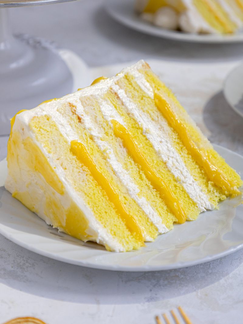Lemon Curd Layer Cake