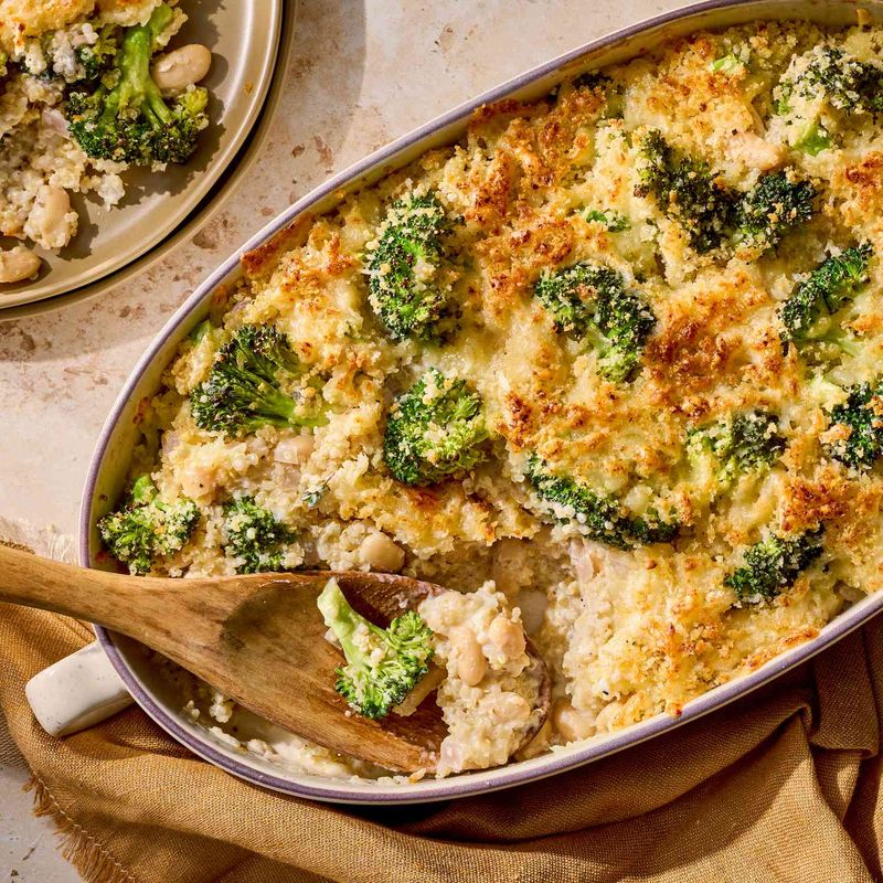 Broccoli, Cheddar & Quinoa Casserole
