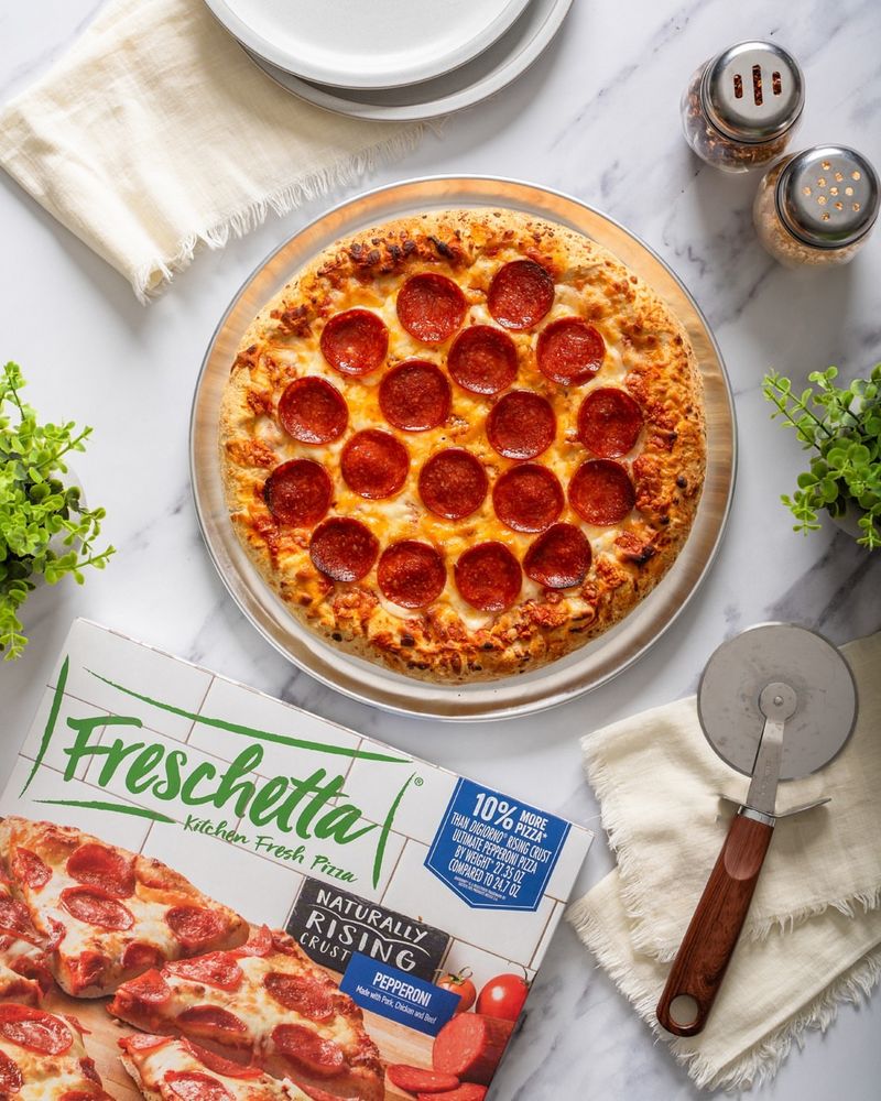 Freschetta Naturally Rising Crust Pepperoni Pizza