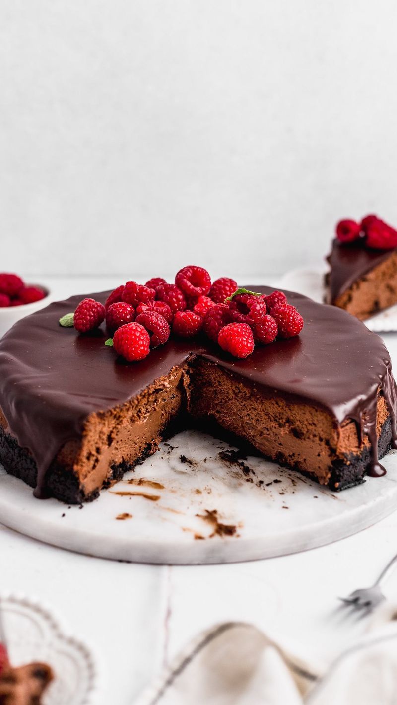 Chocolate Cheesecake with Ganache