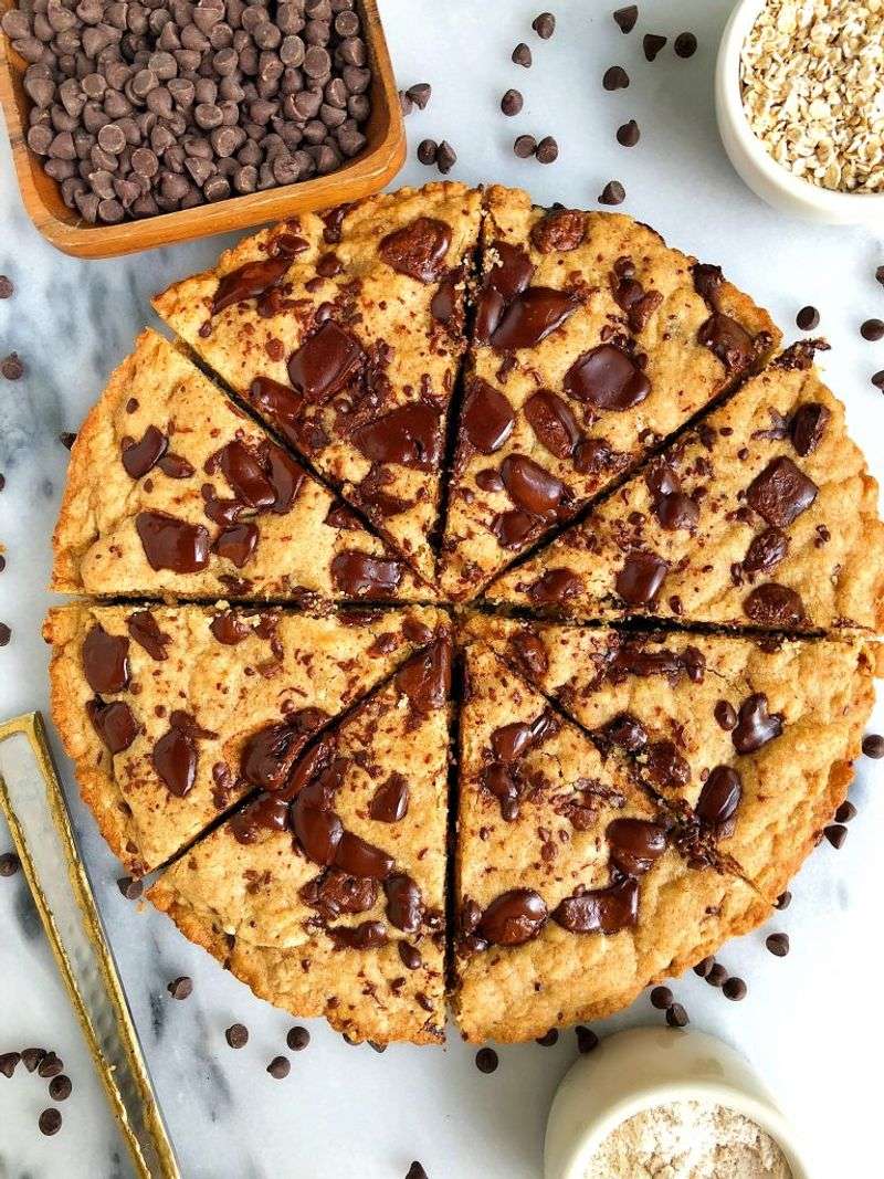 Chocolate Chip Pizza