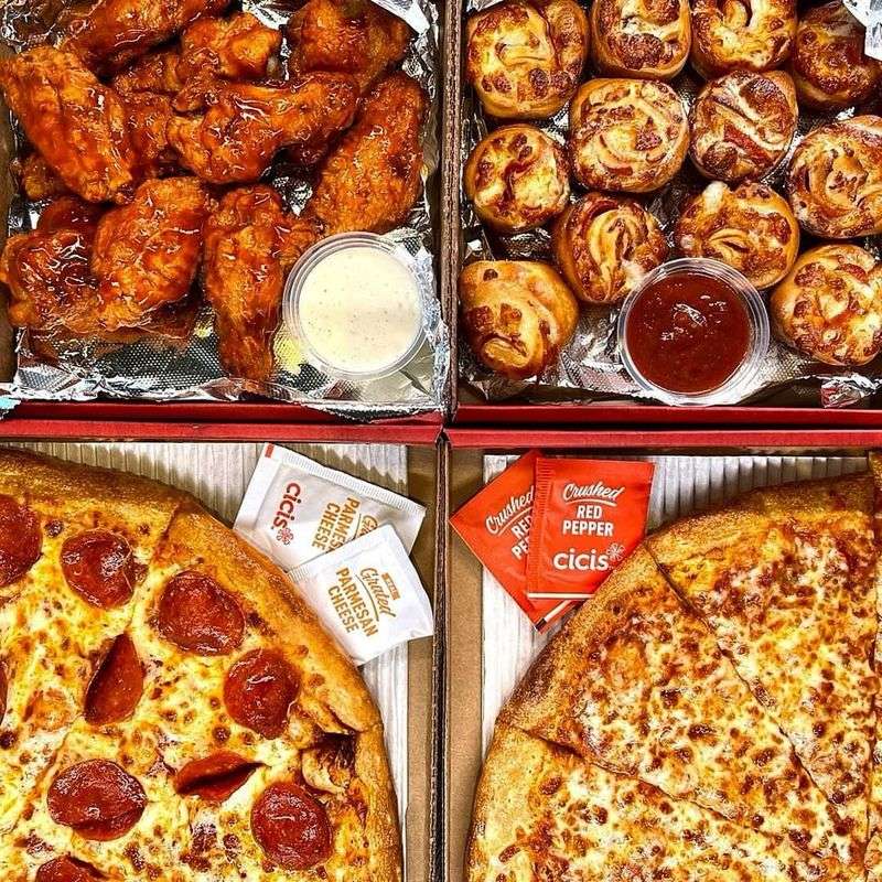 Cicis Pizza