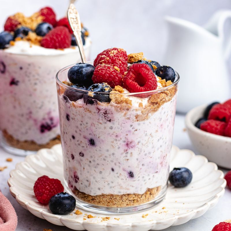 Berry Cheesecake Oats