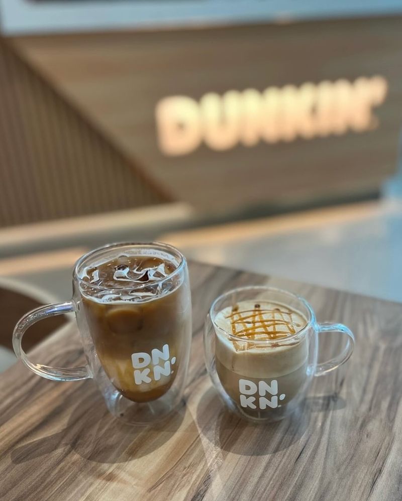 DUNKIN': Caramel Macchiato