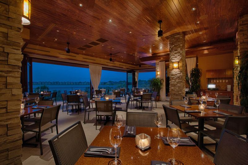 Seasons 52