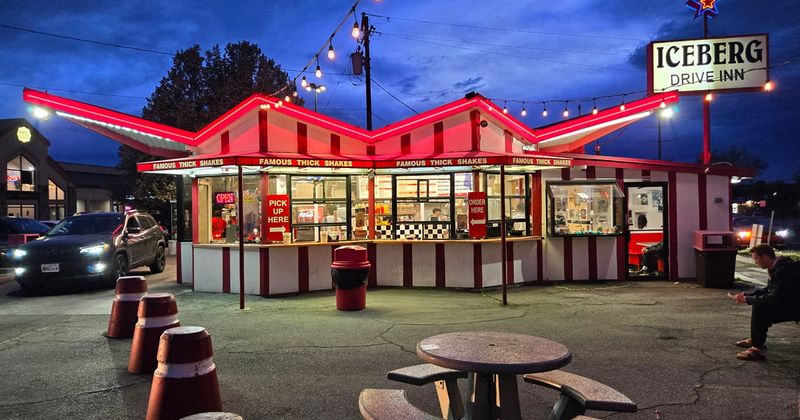 Iceberg Drive Inn