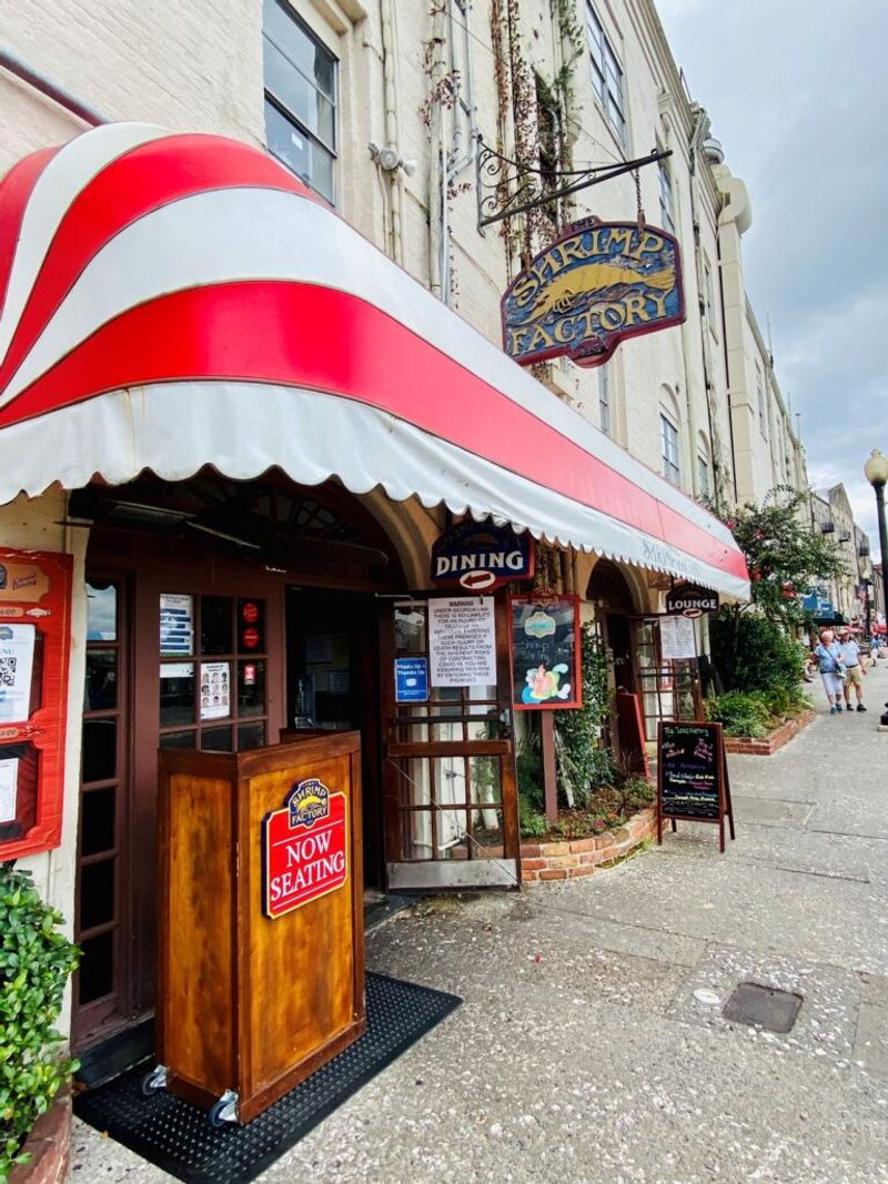 Georgia – The Shrimp Factory, Savannah