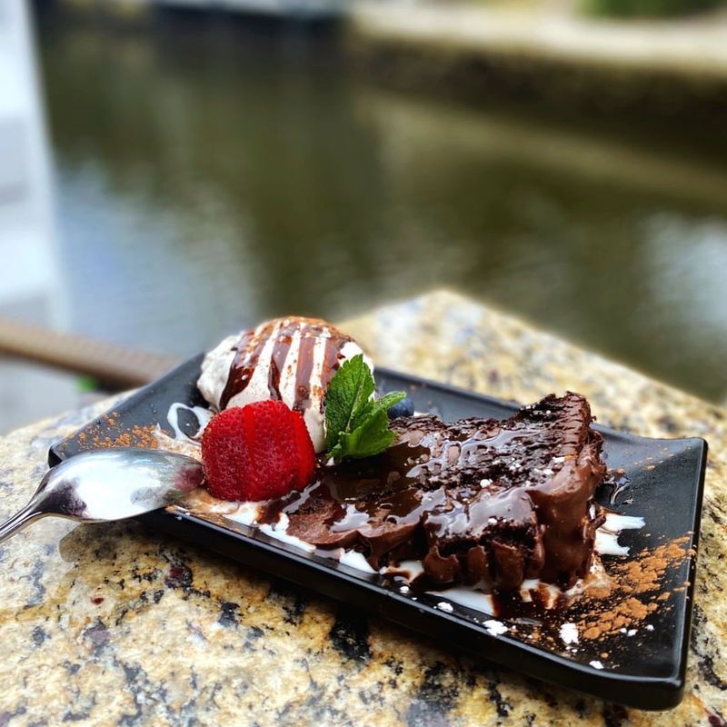 Chocolate Lava Cake