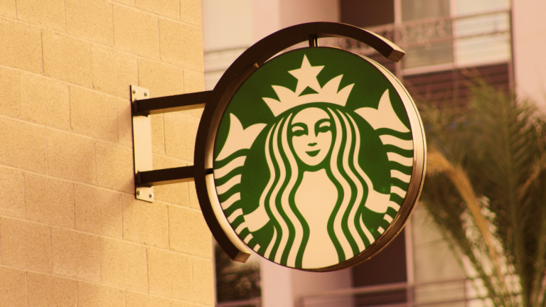 Get Ready! Starbucks’ Summer 2025 Menu Drops in May—Here’s What’s Coming