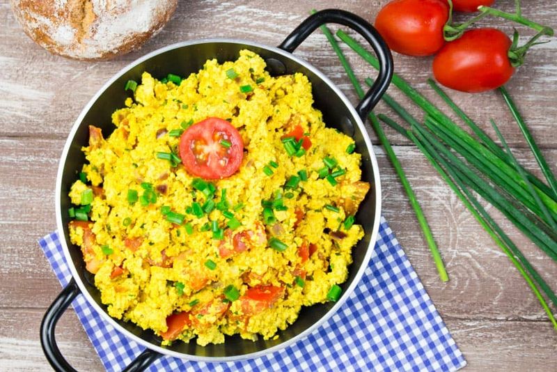 Tofu Scramble with Tomatoes and Chives