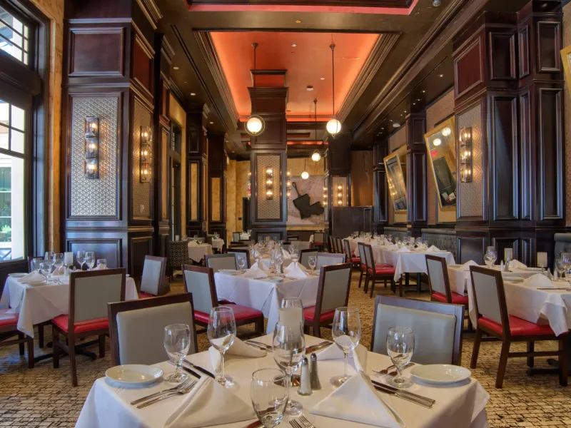 HIT: Ruth's Chris Steak House
