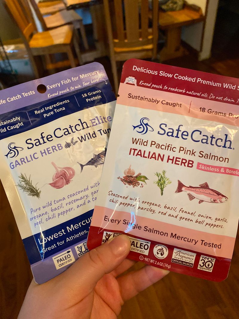 Tuna or salmon packets