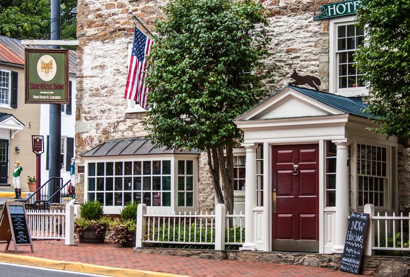 The Red Fox Inn & Tavern (Middleburg, Virginia)