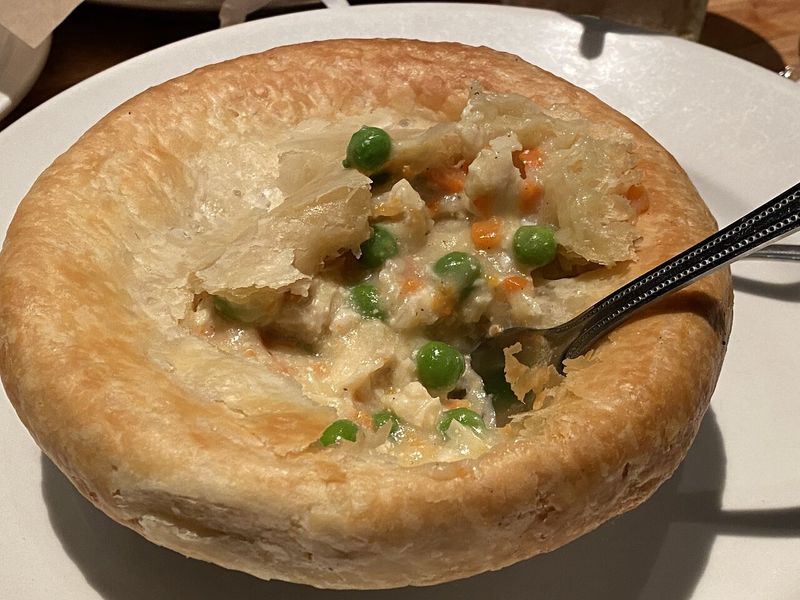 HIT: Cheddar's Scratch Kitchen
