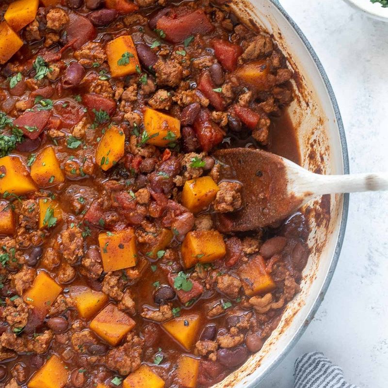 Butternut Squash and Turkey Chili with Apples