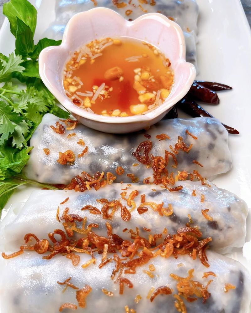 Bánh Cuốn