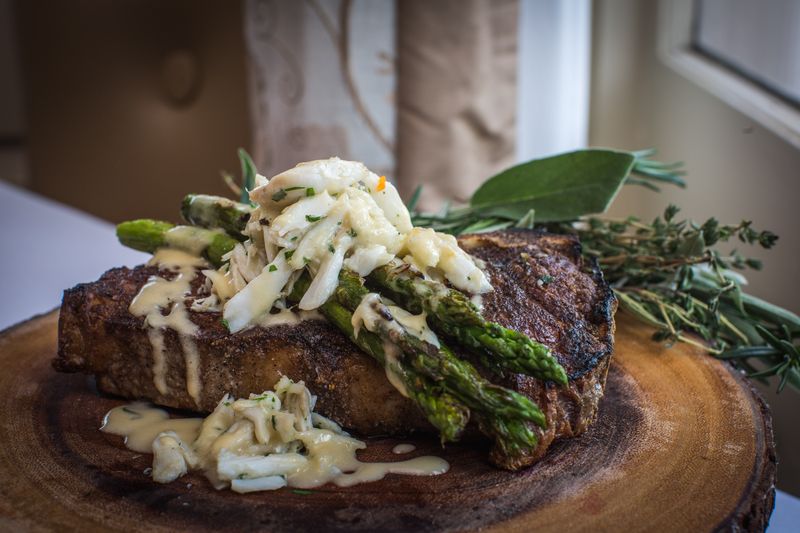Oscar-Style Steak