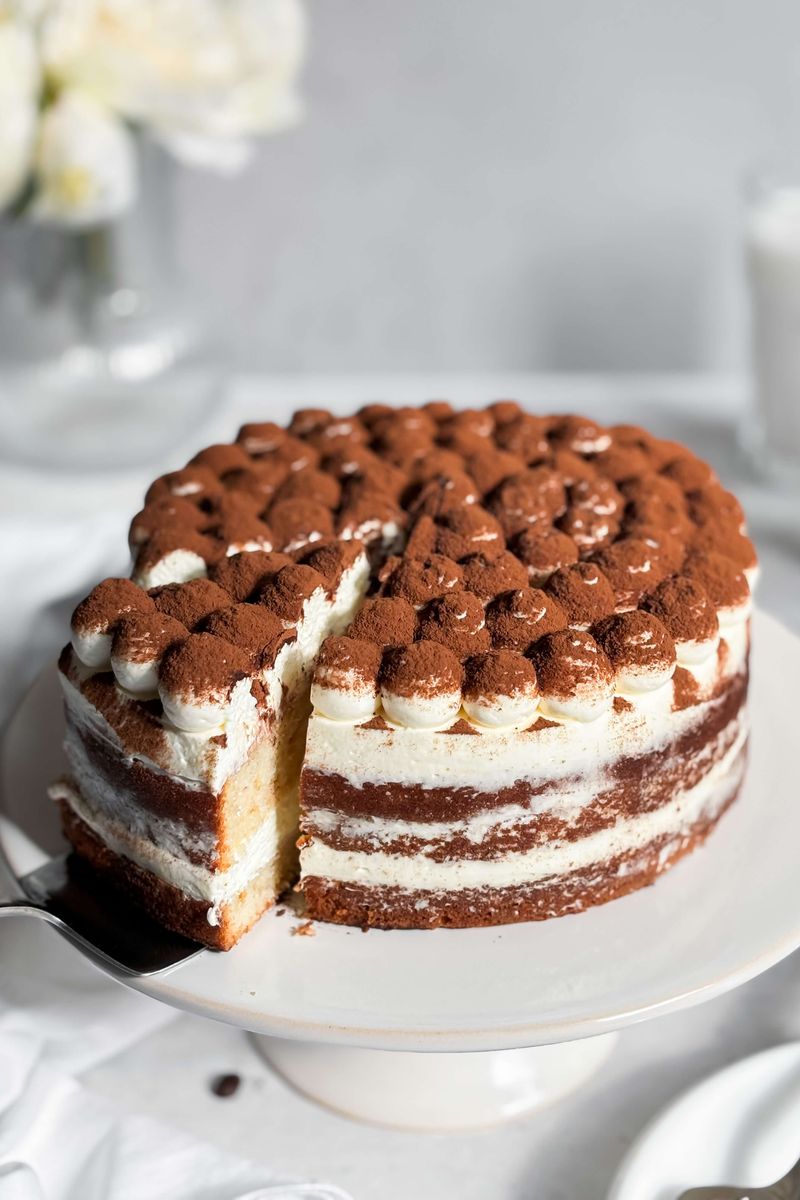 Tiramisu Cake