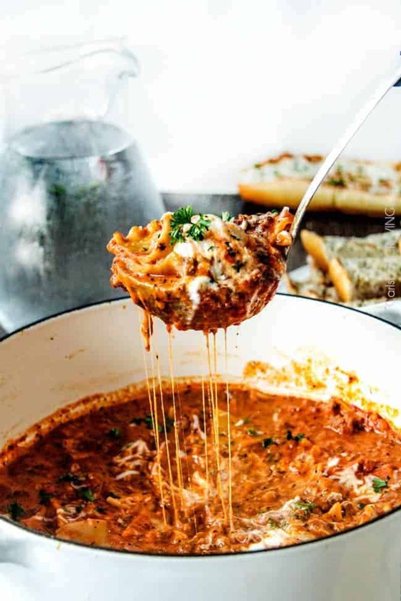 One-Pot Lasagna Soup with Beef
