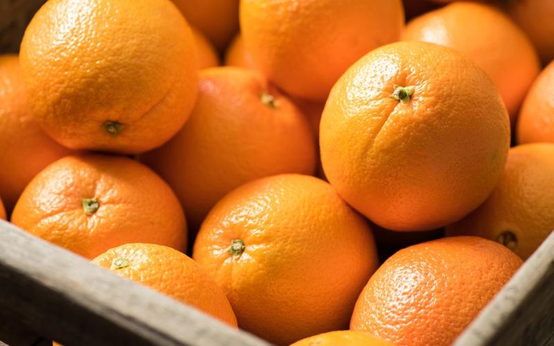 PICK: Oranges