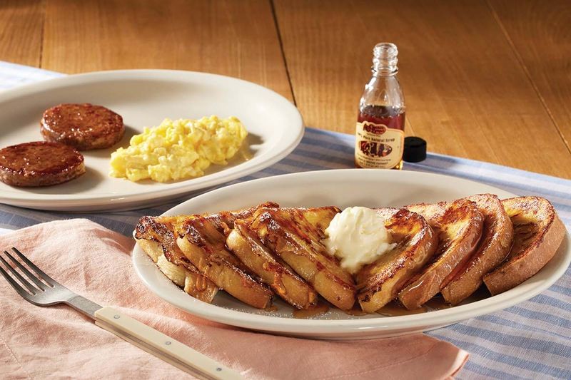 Momma’s French Toast Breakfast
