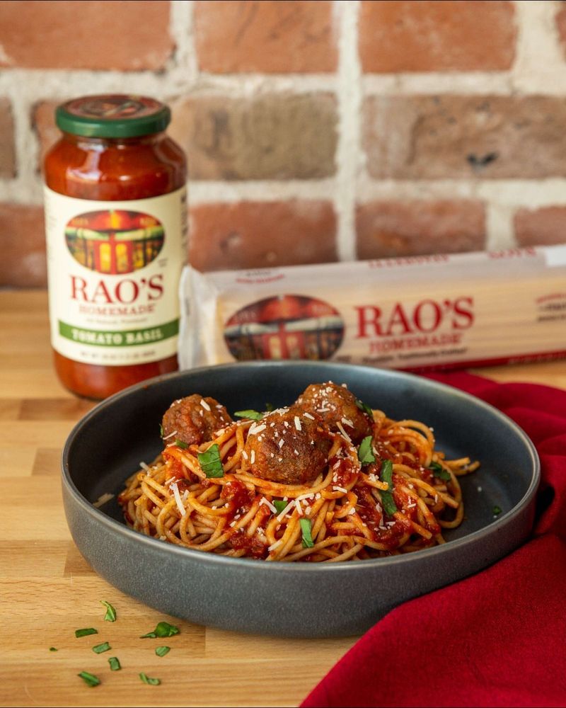 Rao's Marinara Sauce With Spaghetti