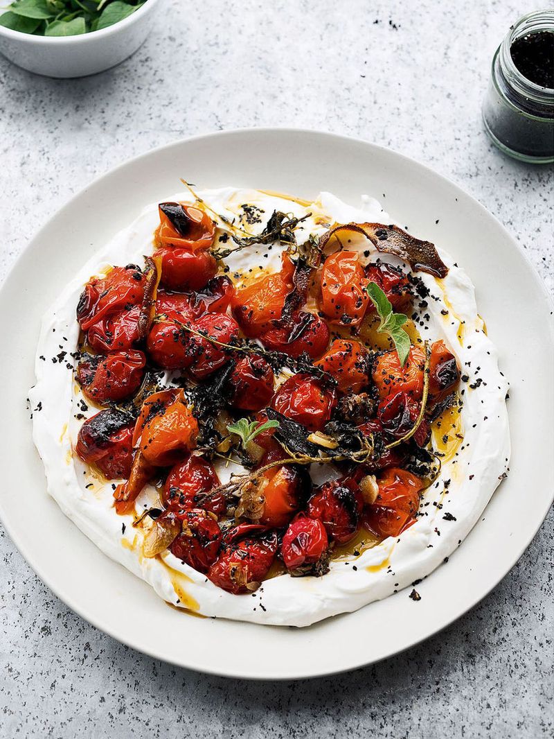 SAVORY: Roasted Tomato & Spinach Bowl