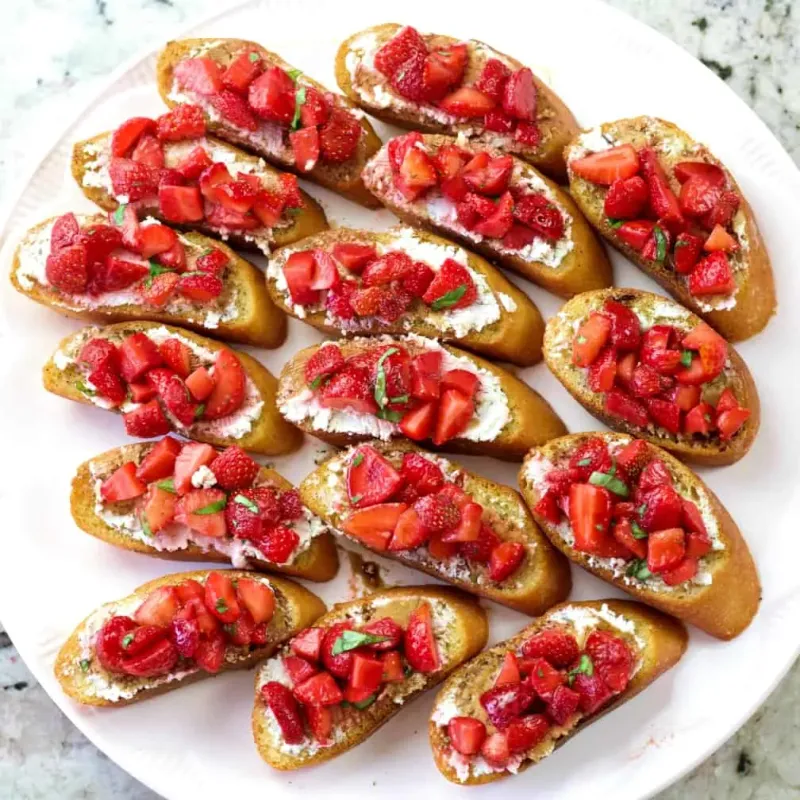 SAVORY: Strawberry Basil Bruschetta