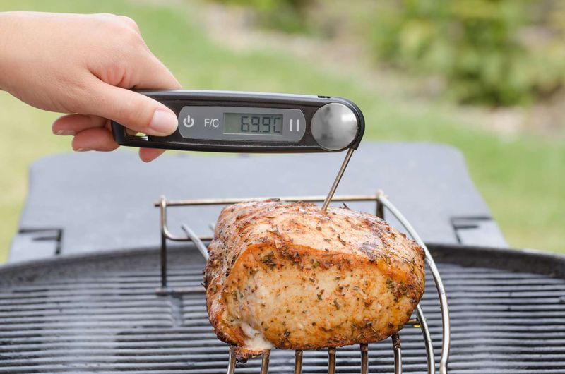 Instant-Read Digital Thermometer: Temperature Perfection