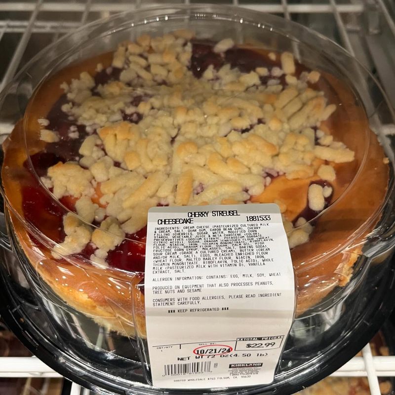 Seasonal: Cherry Streusel Cheesecake