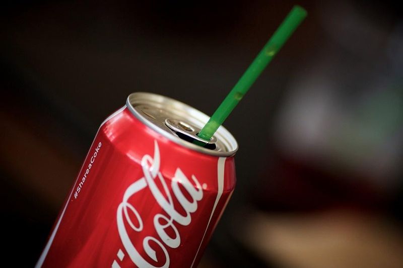Secure Your Straw In A Can