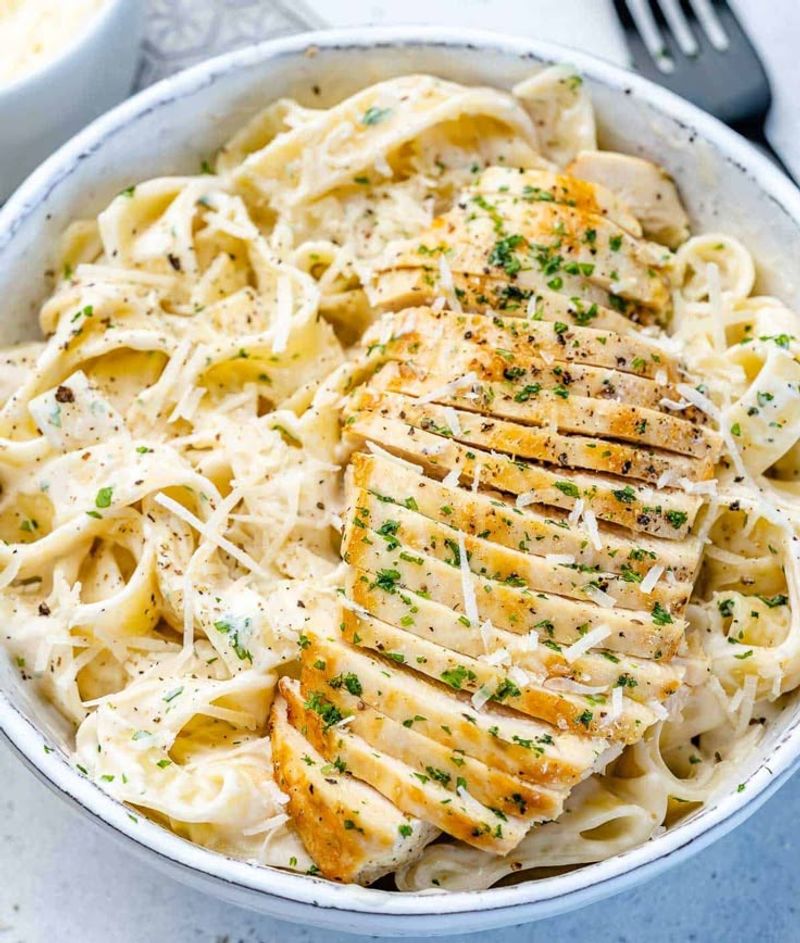 Fettuccine Alfredo with Chicken