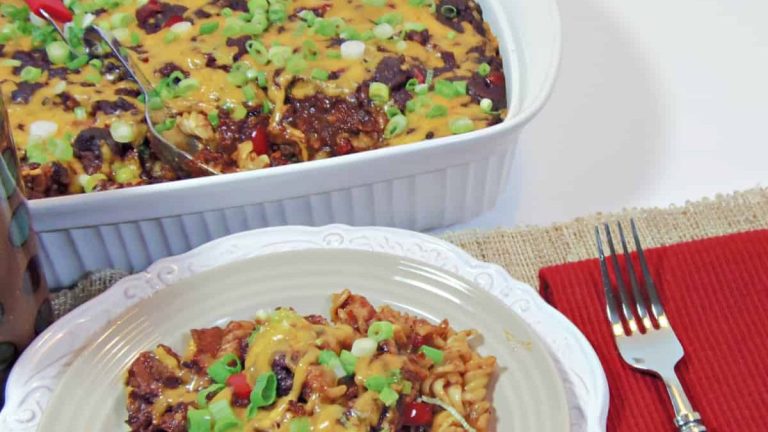 Spicy Mexican Mac and Cheese Casserole That Brings the Heat and the Comfort