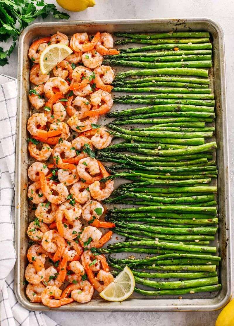 Garlic Butter Shrimp with Asparagus