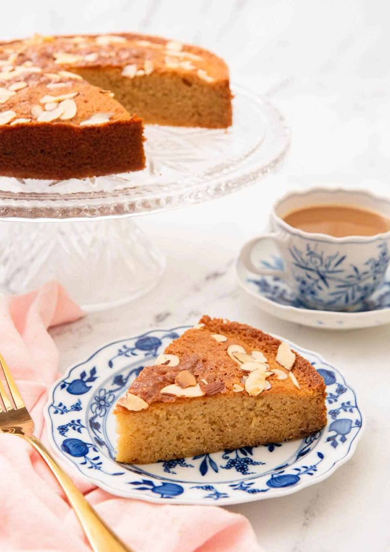 TEA: Honey Cake