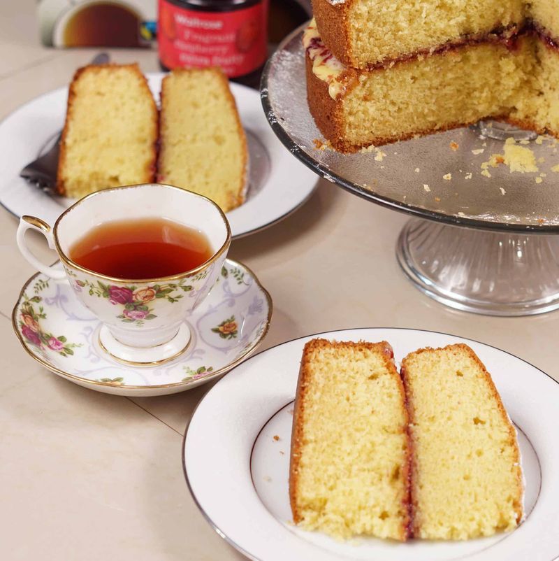 TEA: Victoria Sponge Cake