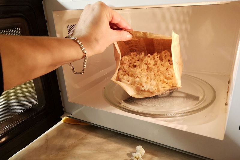 TOXIC: Microwave Popcorn