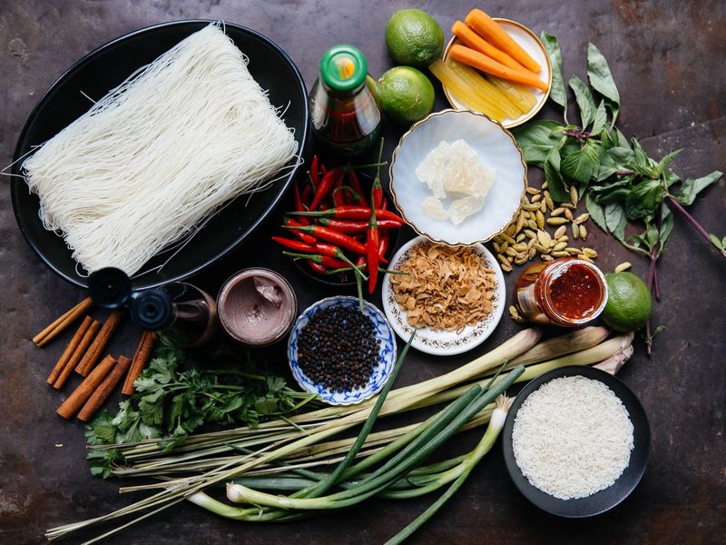 No locally sourced or fresh ingredients