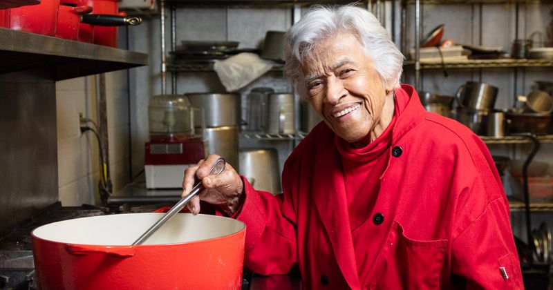 Leah Chase - The Queen Who Fed The Civil Rights Movement