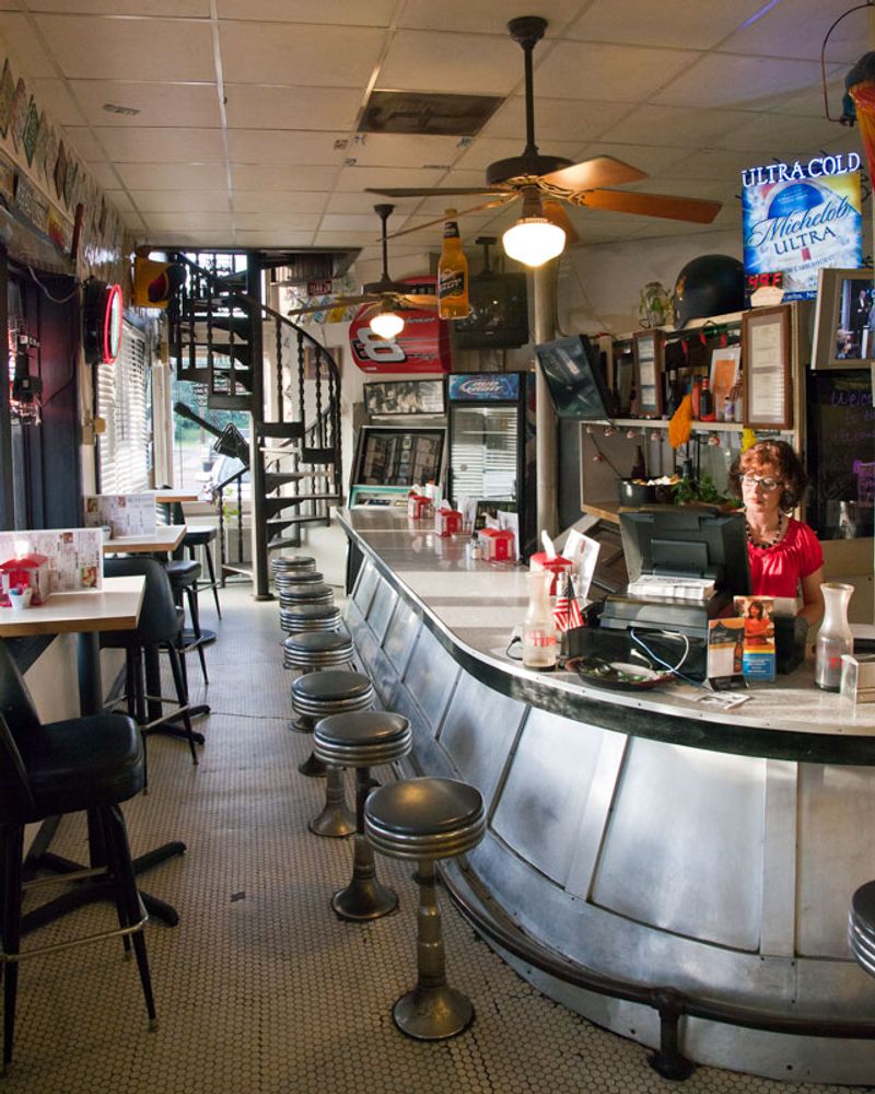 White House Café – Camden, Arkansas