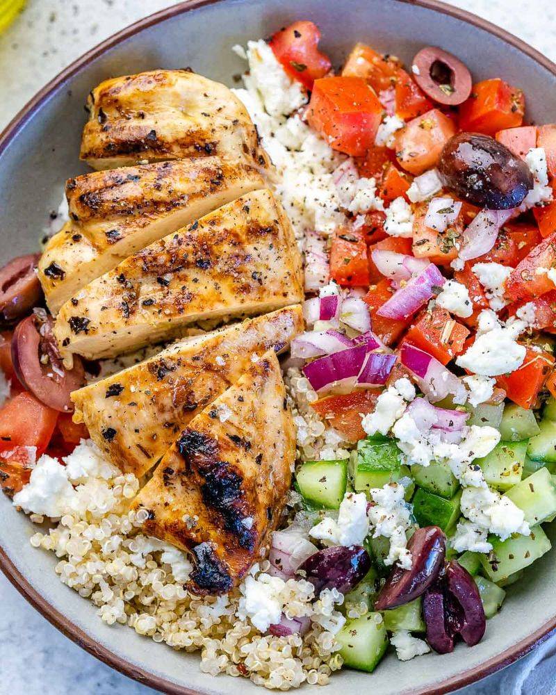 Greek Chicken Meal Prep Bowls