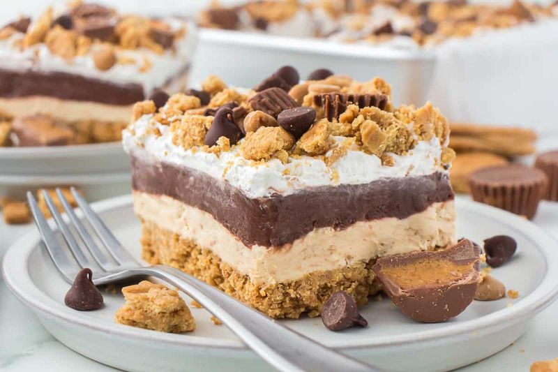 Peanut Butter Chocolate Dream Cake