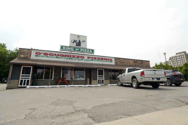 O’Scugnizzo Pizzeria