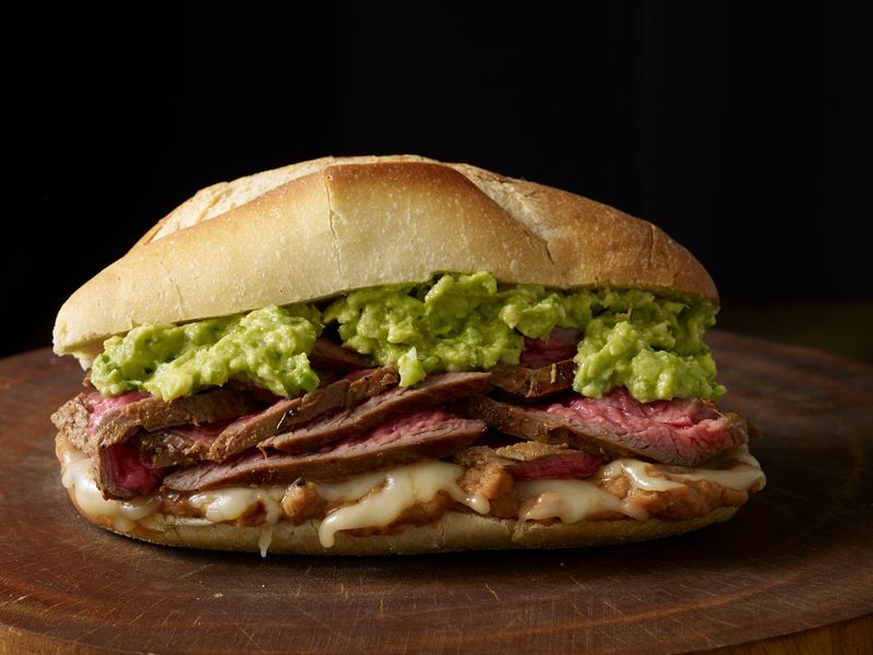 Torta de Arrachera
